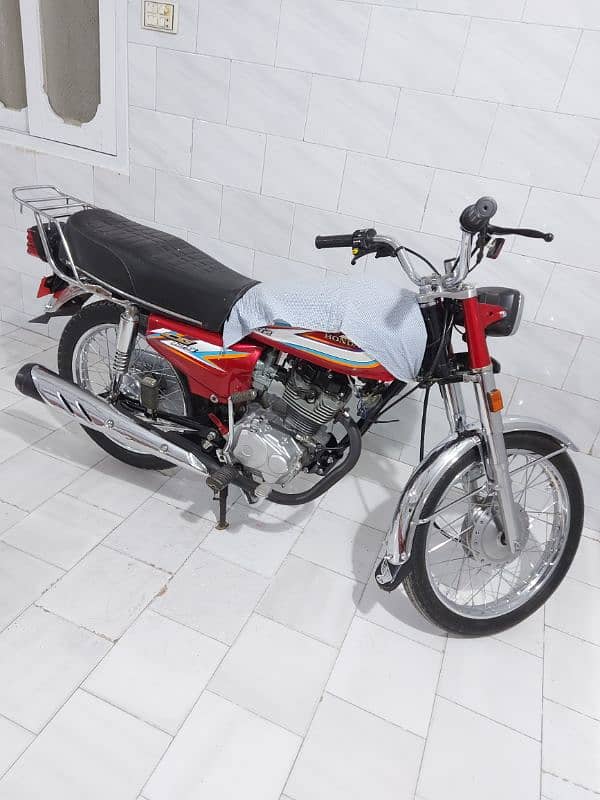 Honda 125 2024 Karachi number. 12