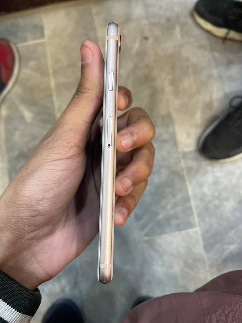 Iphone 8 64GB NON PTA JV. condition 9/10. 2