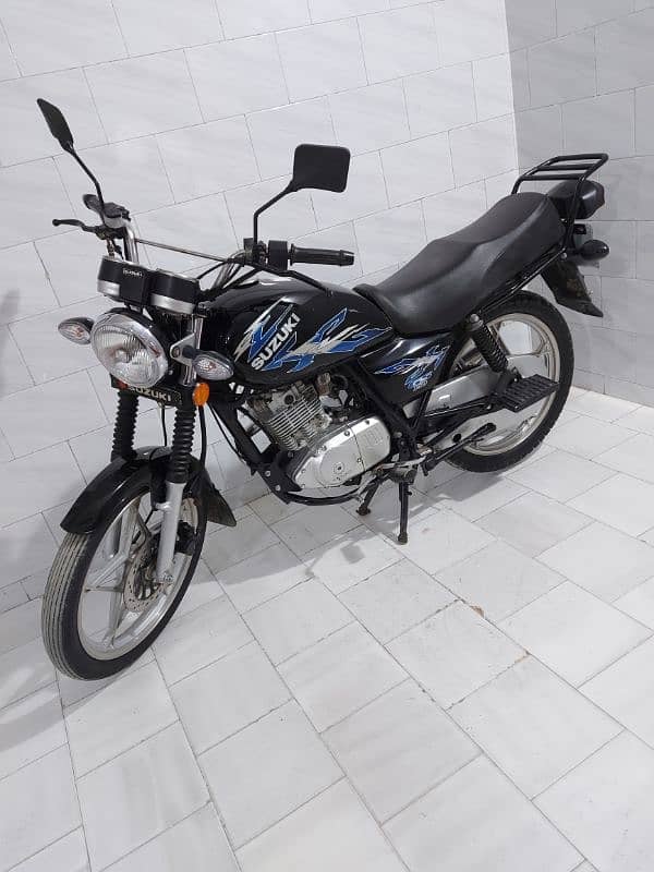 Suzuki GS 150 2021 end Karachi 8