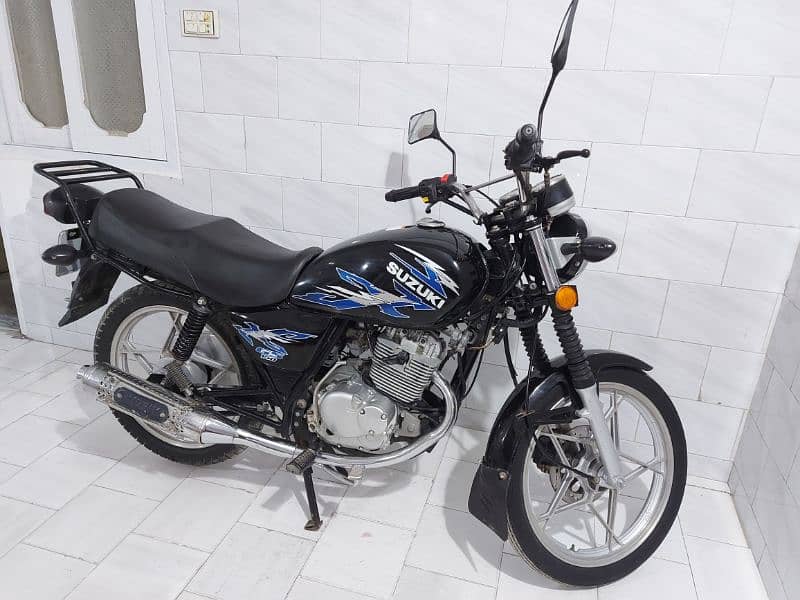 Suzuki GS 150 2021 end Karachi 9