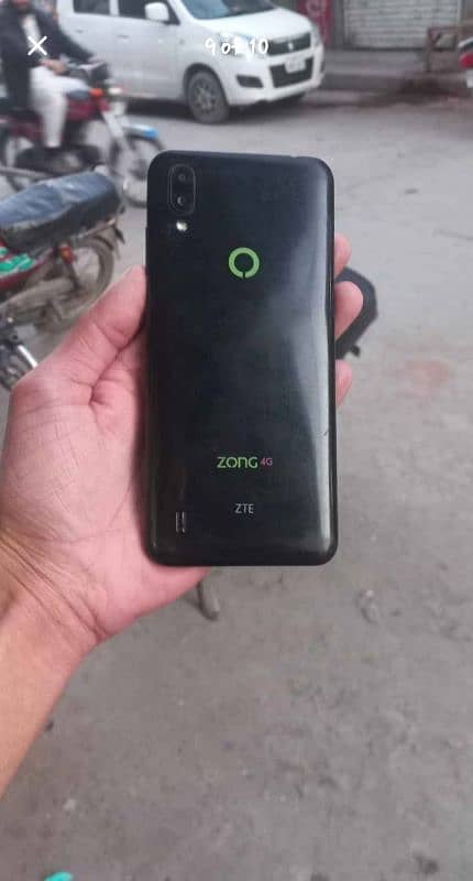 Zong ultra zte 3/32 dual sim official pta approved 8