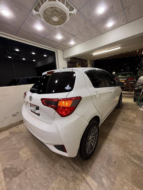 Toyota Vitz 2018 6