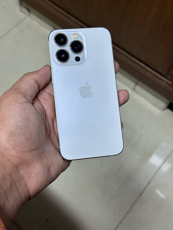 IPHONE 13 Pro 256GB (Simlocked JV) 0