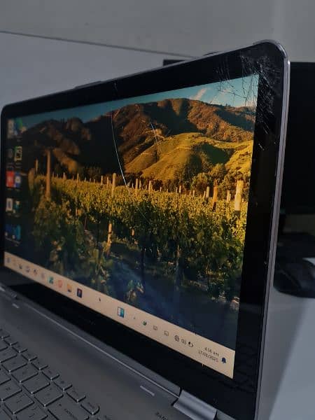 HP ENVY x360 corei5 6 Gen 12Gb Ram 256Gb SSD 6