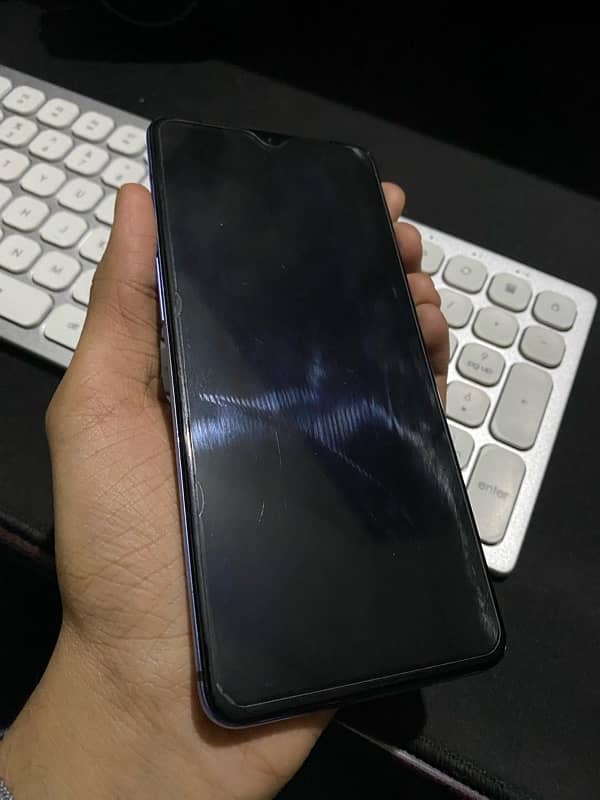 One Plus 7T 8/128 6