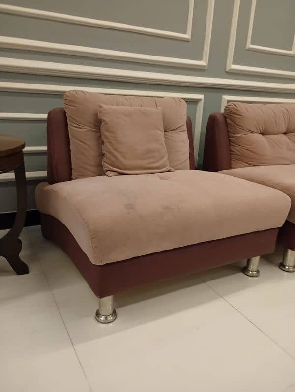 4 seater sofa used like New 0