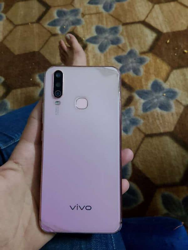 vivo Y17 1