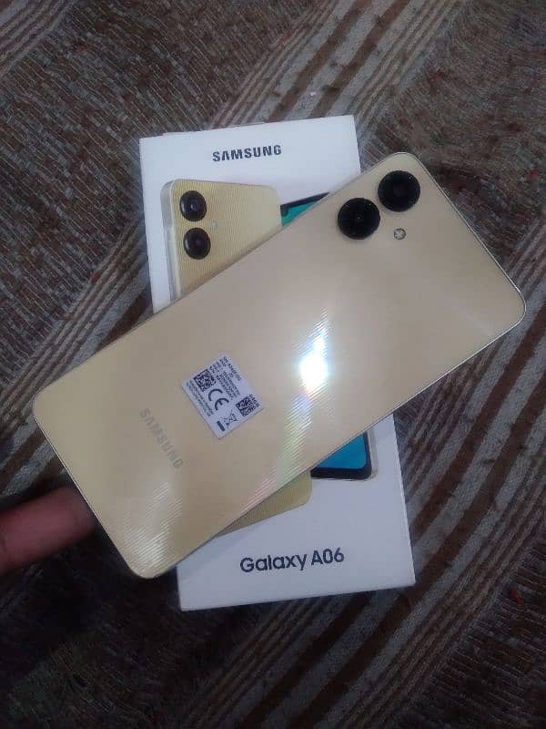 SAMSUNG A06 Mobile new Mobile 4/64 Gb just Box open 03099547046 all ok 1