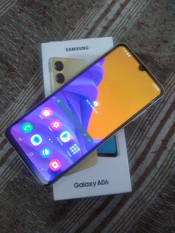 SAMSUNG A06 Mobile new Mobile 4/64 Gb just Box open 03099547046 all ok 2