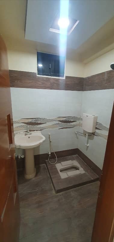 3 BED DD RENOVATED FLAT FOR SALE NAZIMABAD NO. 4 8