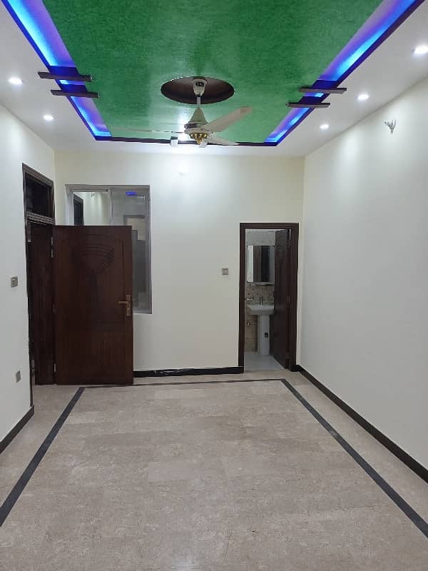 5 Marla Brand New House For Sale Gulshan Khurshid Bhatta Chowk. 3