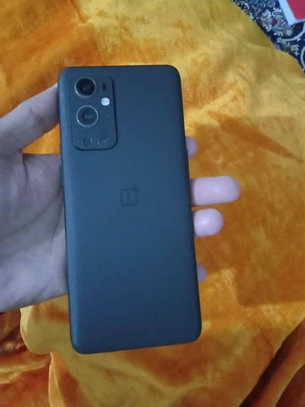 One Plus 9Pro 5