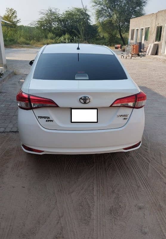 Toyota Yaris Auto CVT registered in December 2020 4