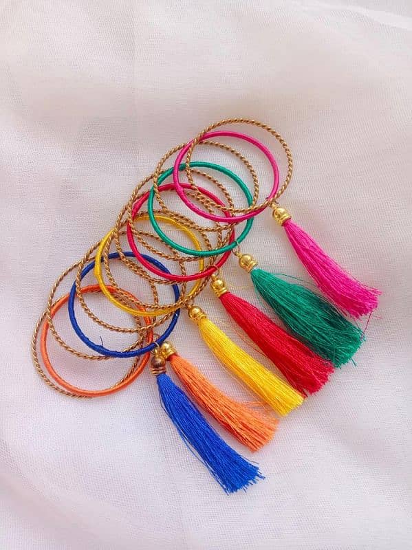 14 PC's multicolor kidz bangles 1