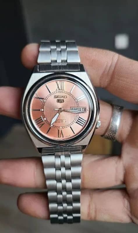 Seiko 5 Rare Salmon 0