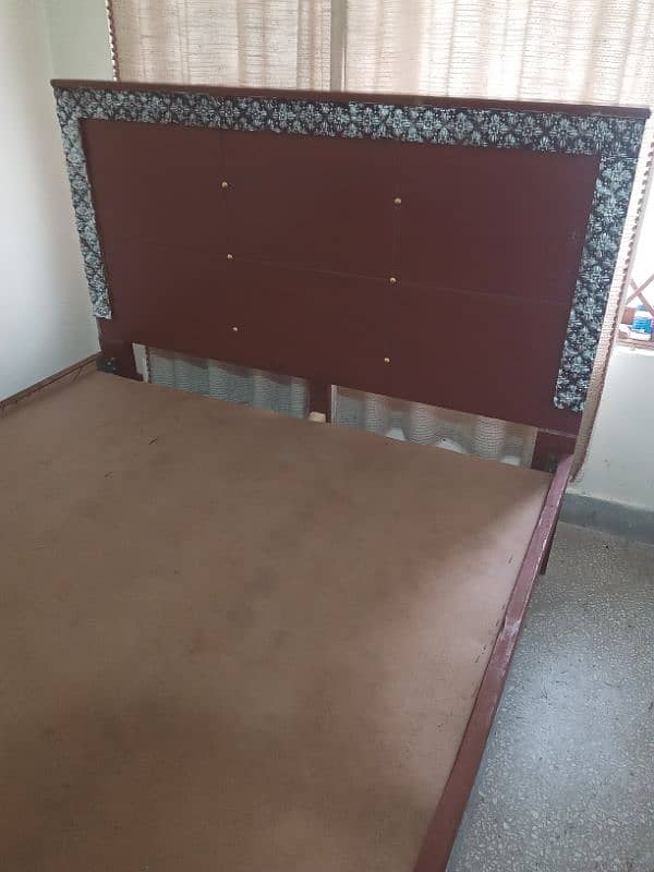 BED Queen Size 4