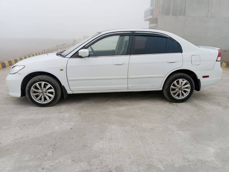 Honda Civic EXi 2005 15