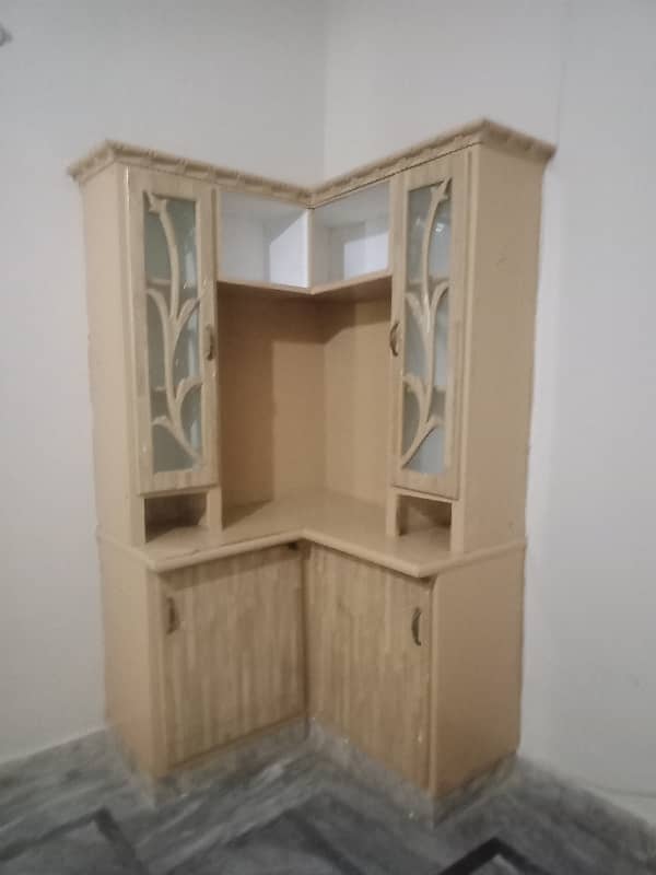 2.5 Marla Upper Portion (Mid portion)For Rent in Mustafa park near To sabzazar N BLOCK Fori Rabta keray 2