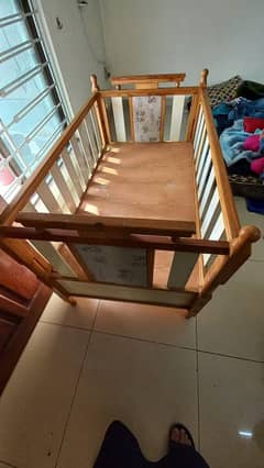 baby cot for sale