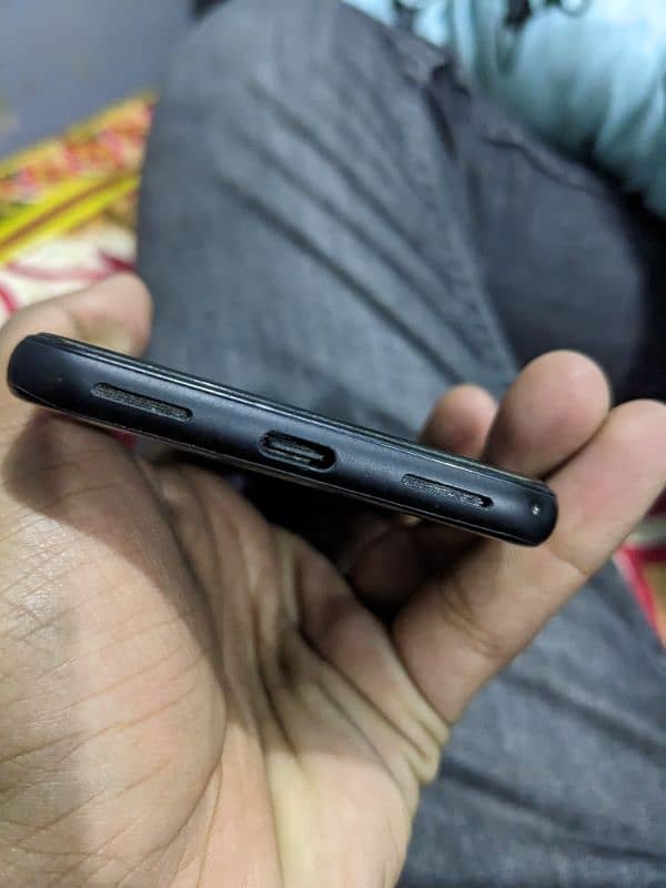 Google Pixel 4 10/9.5 pta with box 6