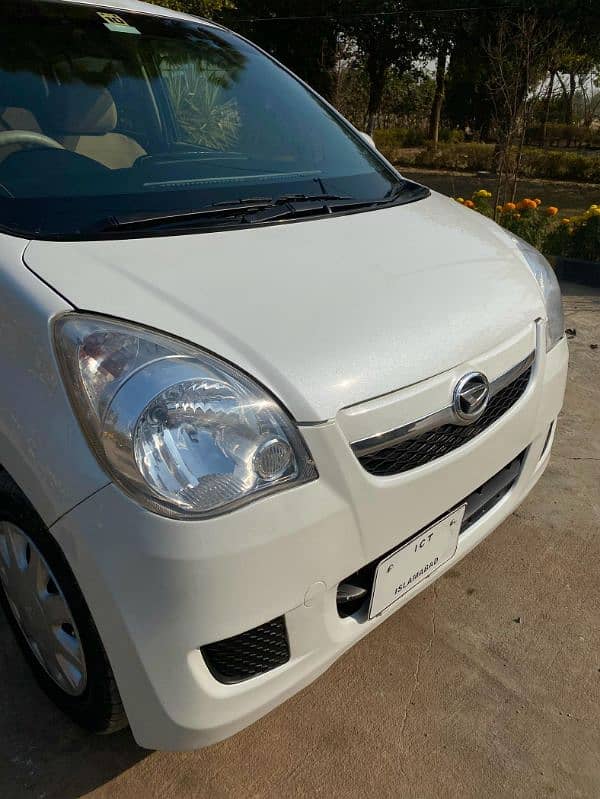 Daihatsu Mira 2010 1