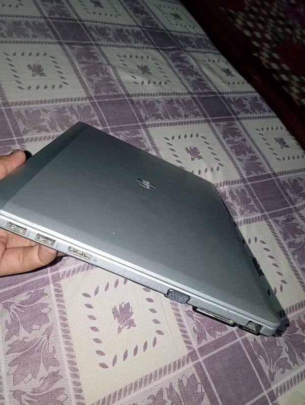 Hp corei5 4 Generation Folio9480m. . . Hp Laptop 3