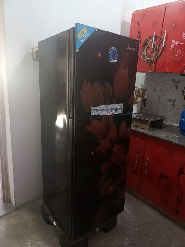 medium size freezer condition 10 by 10 4