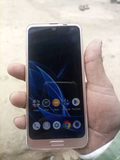 Sharp Aquos R2