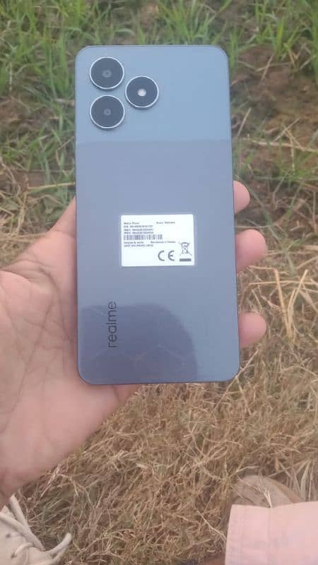 realme note 50 4 64 only 5 month use 0