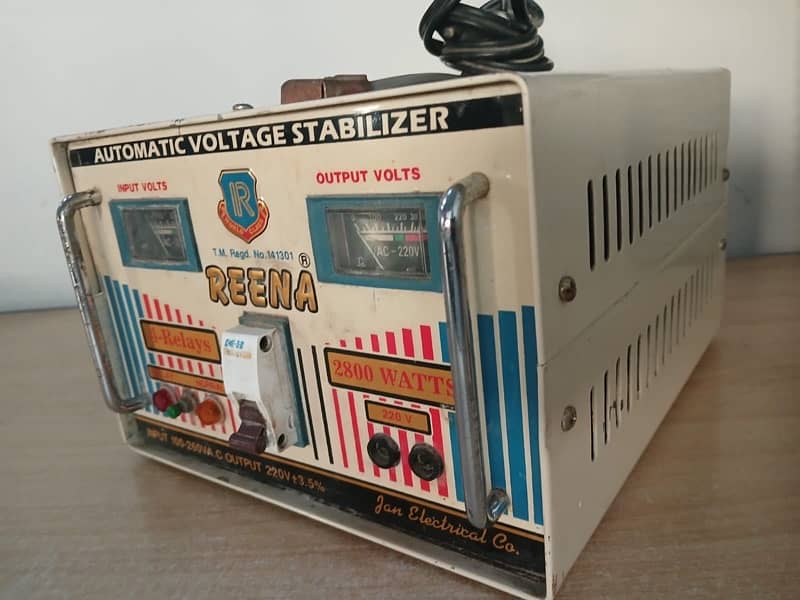 Stabilizer 2800 watts 0