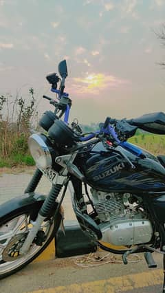 Suzuki GS150 SE Black colour