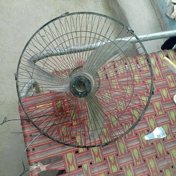 12 volt fan 2