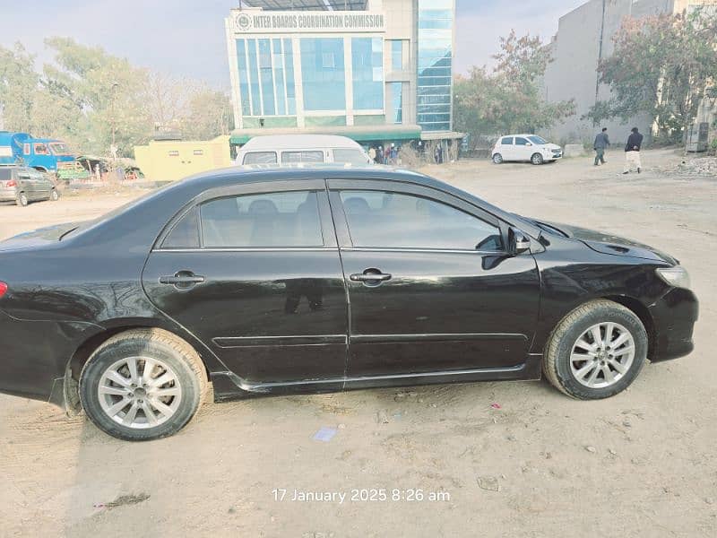 Toyota Corolla Altis 2009 3