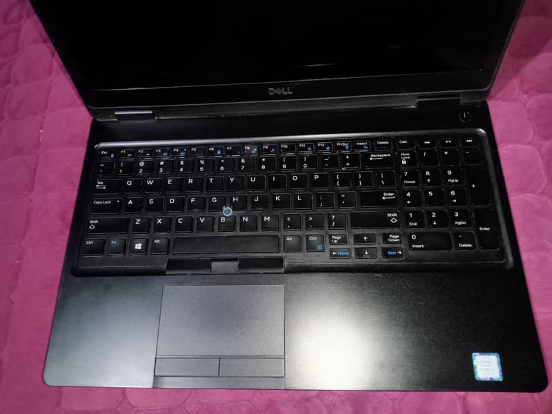 Dell Core i5 8th Gen E5590 1