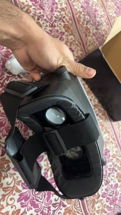 BRAND NEW VR BOX WITH CONTROLLER