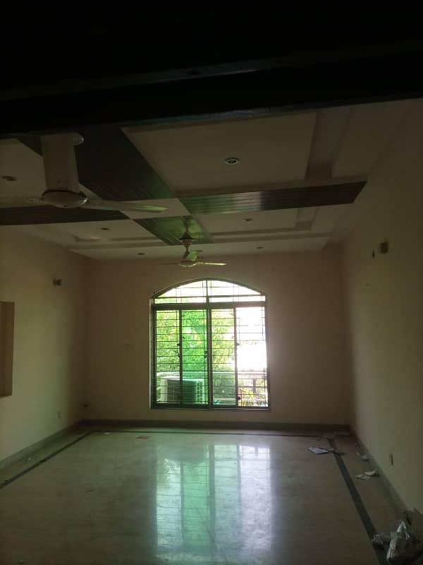 1 Kanal House for Rent in Airline Society Near Main Buleward for Family and Silent office (Call center + Software house and Guest House) 14