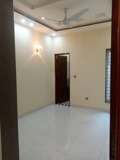 10 Marla Triple Storey House For Sale In Umer Block Allama Iqbal Town Lahore