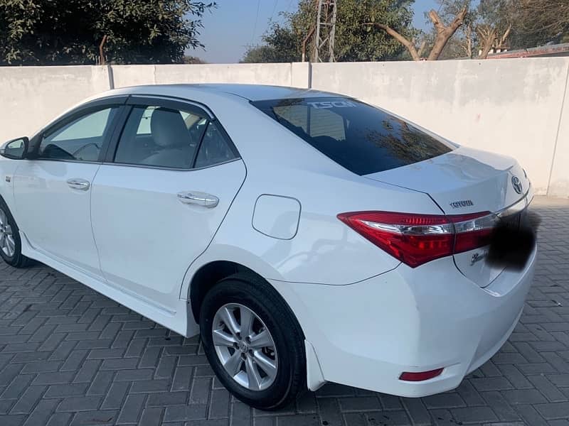 Toyota Altis Grande 2014 3