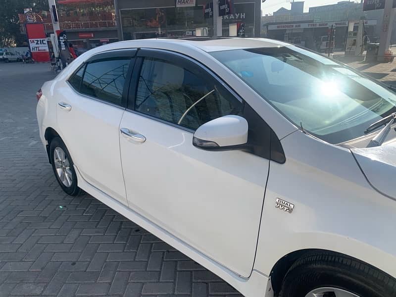 Toyota Altis Grande 2014 8