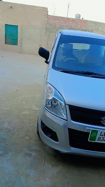 Suzuki Wagon R 2019 1