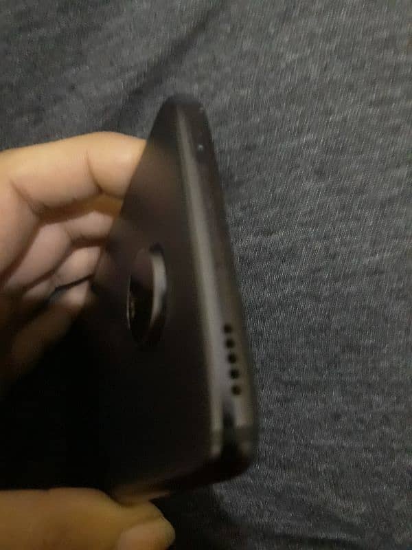 Moto z4 128gb 1