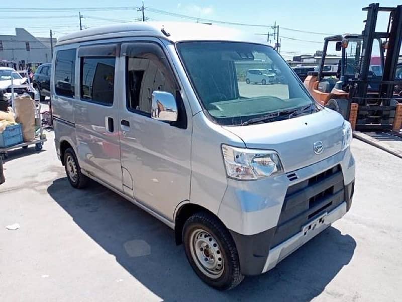 Daihatsu Hijet 2019 8