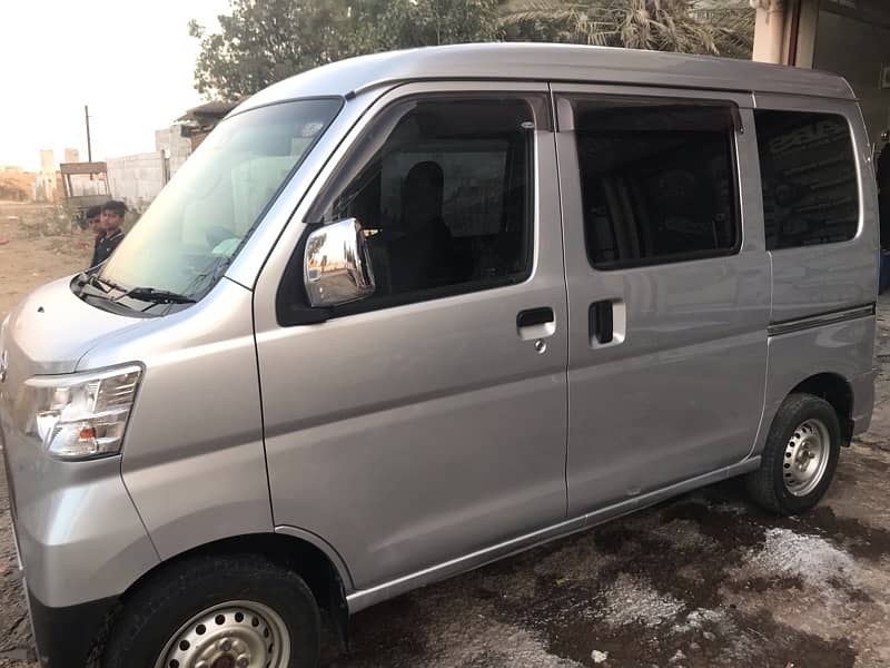 Daihatsu Hijet 2019 12