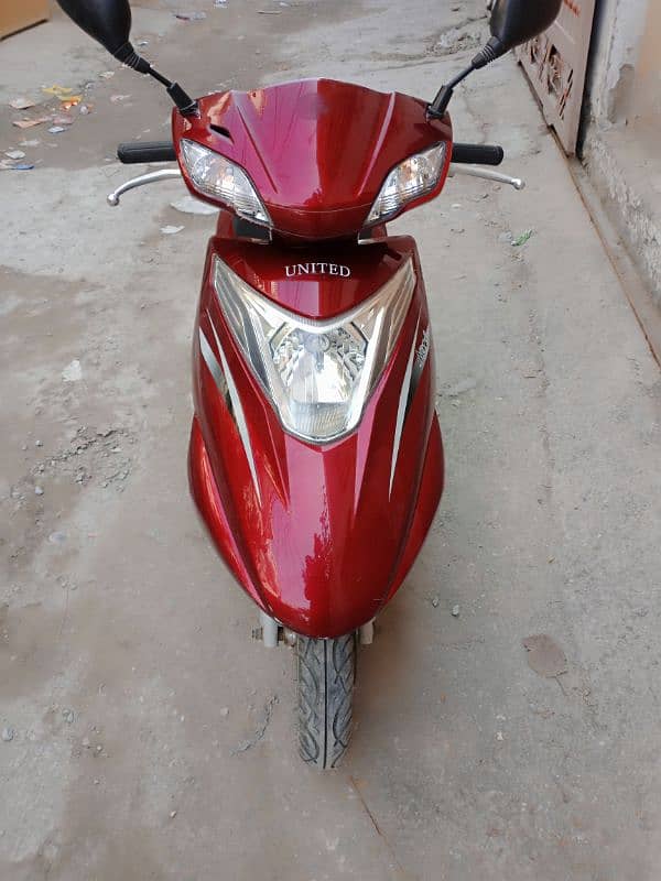 United company sakooty (100cc)red colour 2