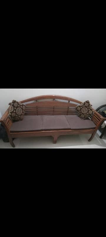 5 seater sofa set with center table available for sale 6