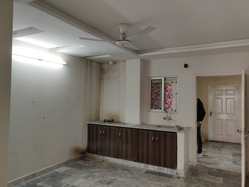 1 Bed Flat For Sale In Classic Centre 2nd Floor, D-17 Islamabad. 5