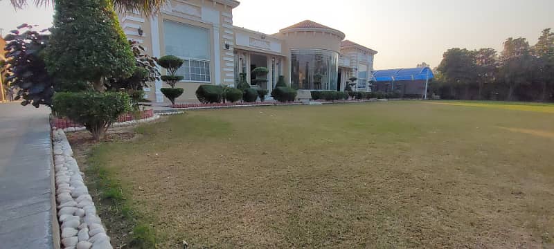 Farm House Available For Wedding Function 14