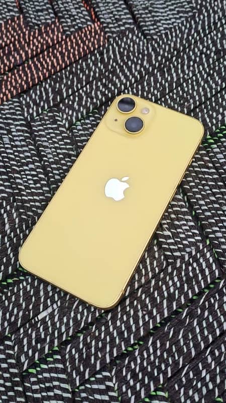 Iphone 14 jv (with dual sim slot) yellow colour 0