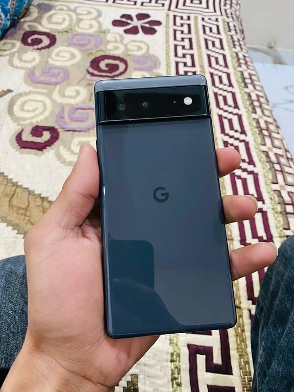 Google pixel 6 condition 10/9 storage 8/128 1