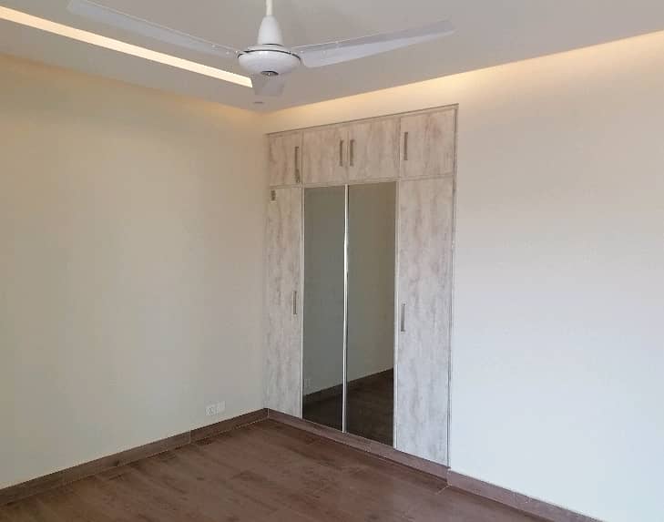 Rent A Flat In Lahore Prime Location 7